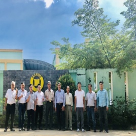Hợp tác xã Thuận Lợi nuôi tôm sạch về thăm Nhà máy SANDO